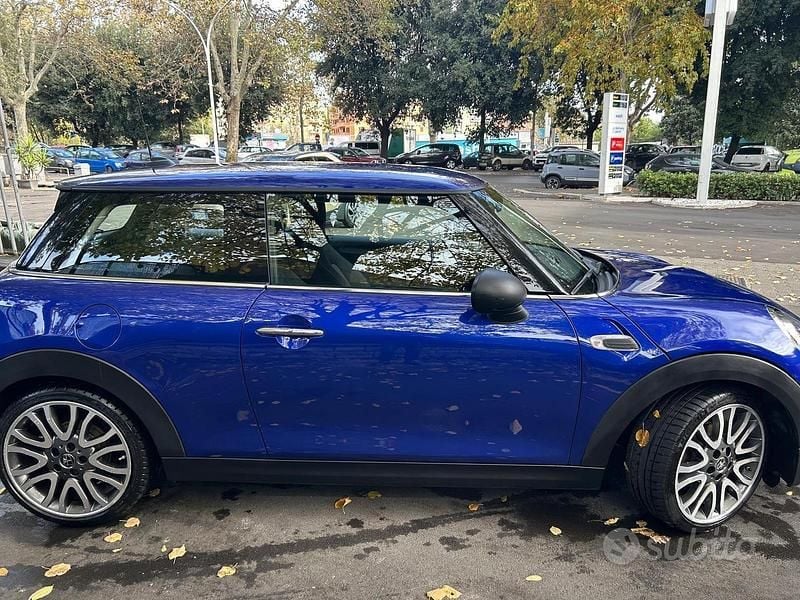 Usata Mini ONE 116 CV (85 kW) 2018 Utilitaria