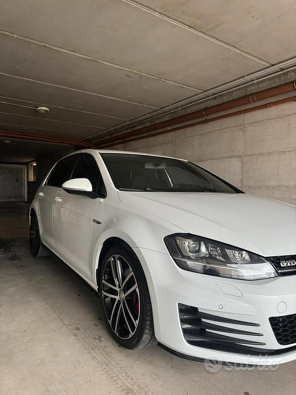 Usata VW Golf VII GTD 184 CV (135 kW) 2015 Bianco Berlina