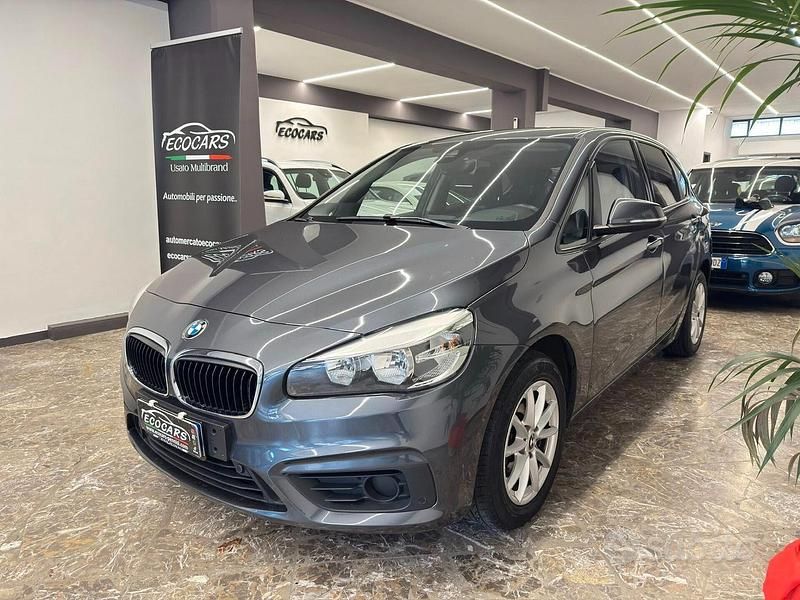 Usata BMW 216 Active Tourer Advantage 116 CV (85 kW) 2017 Grigio Monovolume
