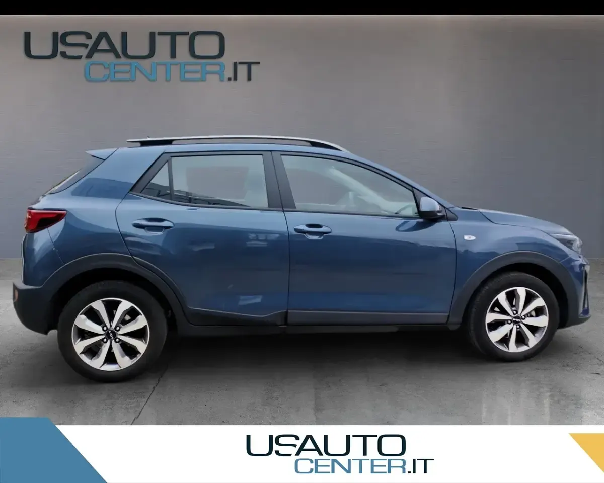 Usata Kia Stonic Style 100 CV (73 kW) 2021 Grigio SUV