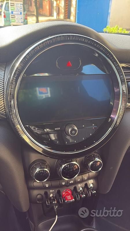 Usata Mini Cooper Resolute Edition 136 CV (100 kW) 2022 Verde Utilitaria