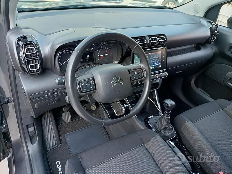 Begagnad Citroën C3 Aircross PureTech 110 HK (80 kW) 2024 Grå SUV