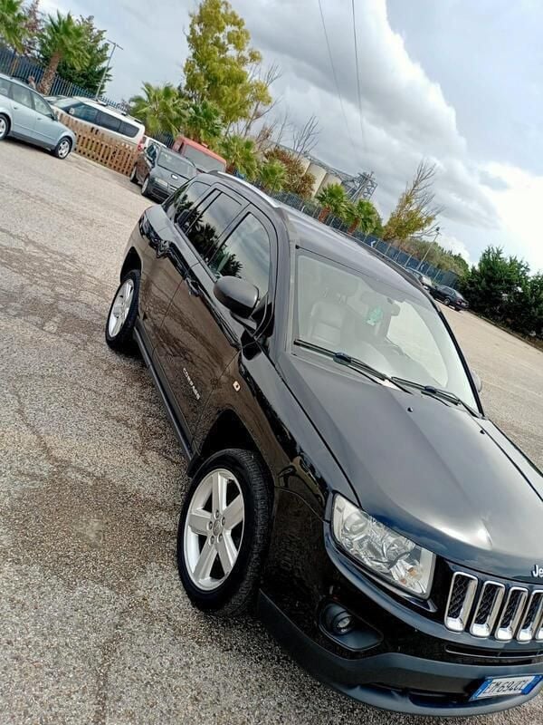 Usata Jeep Compass Sport 163 CV (119 kW) 2013 Nero SUV