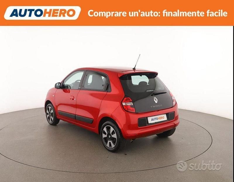 Usata Renault Twingo SE 69 CV (50 kW) 2019 Rosso Utilitaria