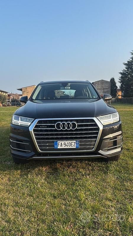 Usata Audi Q7 272 CV (200 kW) 2015 Nero SUV