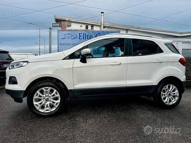 Usata Ford Ecosport 125 CV (91 kW) 2017 Bianco SUV