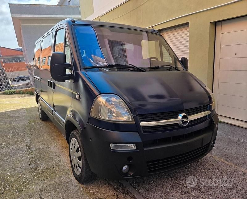 Usata Opel Movano 90 CV (66 kW) 2004 Monovolume