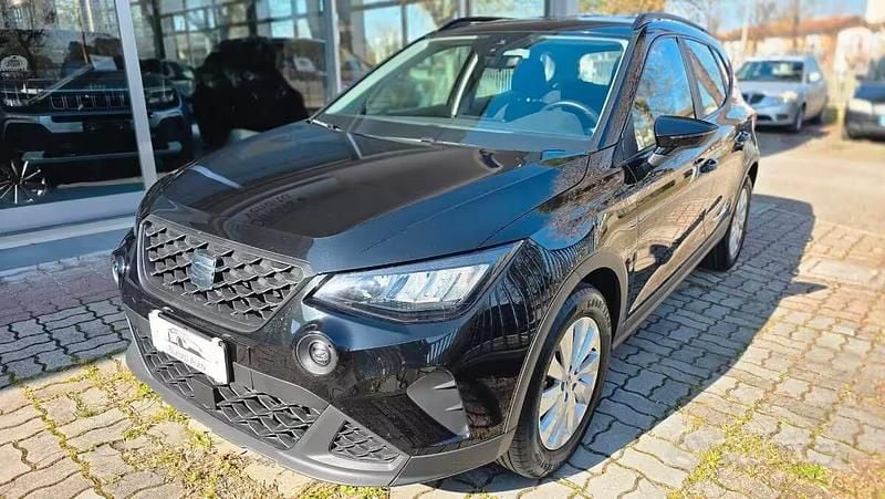 Usado Seat Arona Style 95 CV (69 kW) 2024 Negro SUV