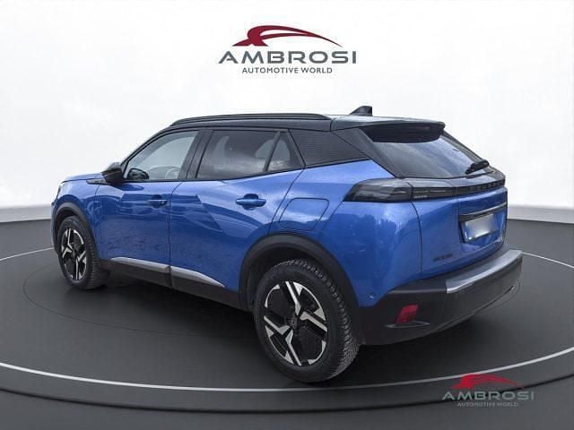 Usado Peugeot 2008 GT-line 131 HP (96 kW) 2023 Azul SUV