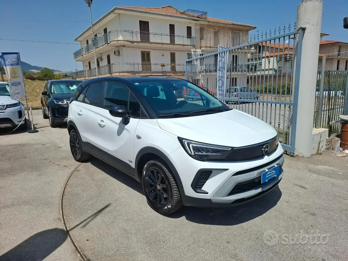 Usata Opel Crossland 110 CV (80 kW) 2022 Bianco SUV
