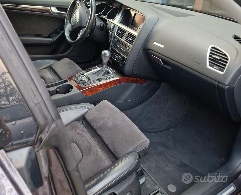 Usata Audi A5 S-Line 2011 Grigio Coupé