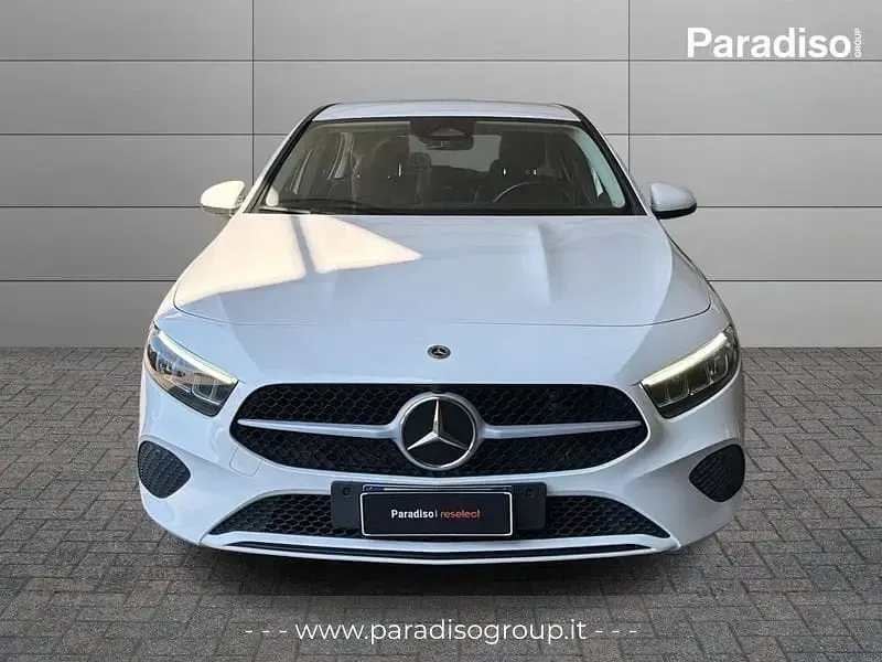 Usata Mercedes A180 Advanced 116 CV (85 kW) 2023 Bianco Berlina