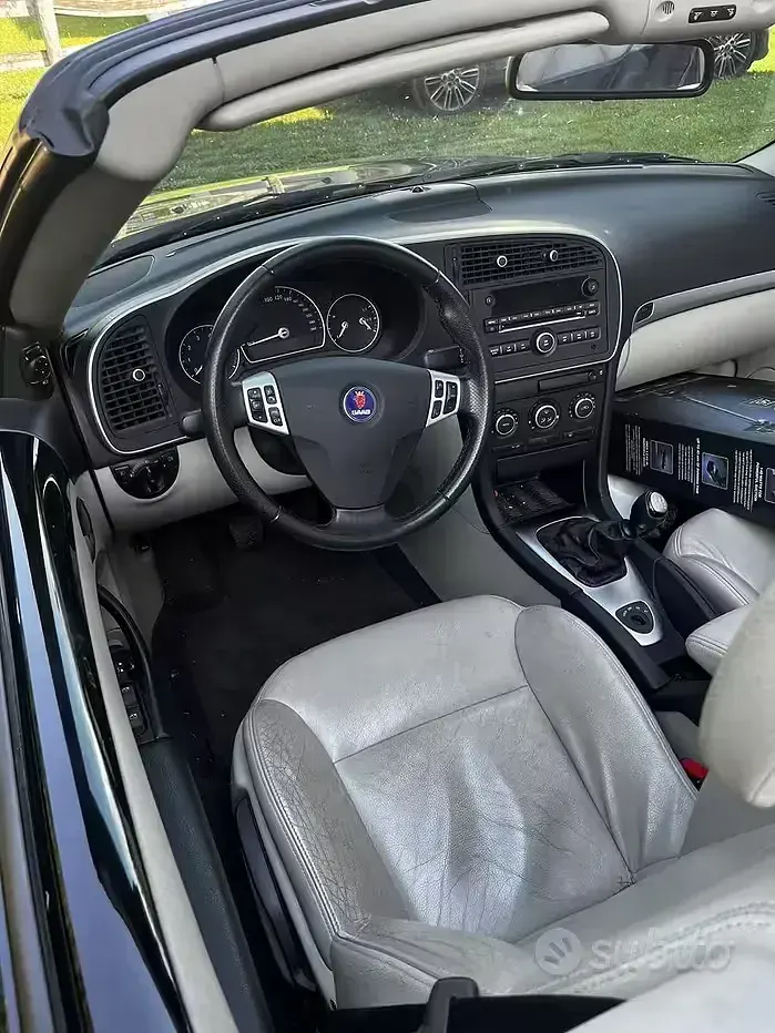 Usata Saab 9-3 150 CV (110 kW) 2007 Nero Cabrio
