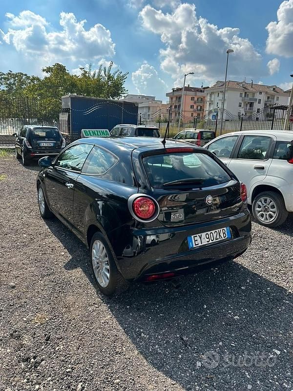 Usata Alfa Romeo MiTo 70 CV (51 kW) 2015 Utilitaria