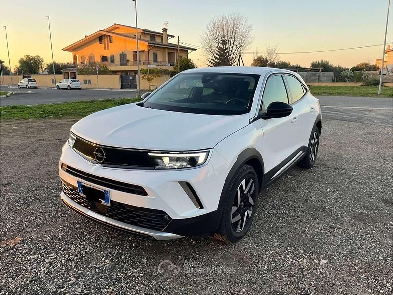 Usata Opel Mokka-e Elegance 56 kW (77 CV) 2022 Bianco SUV