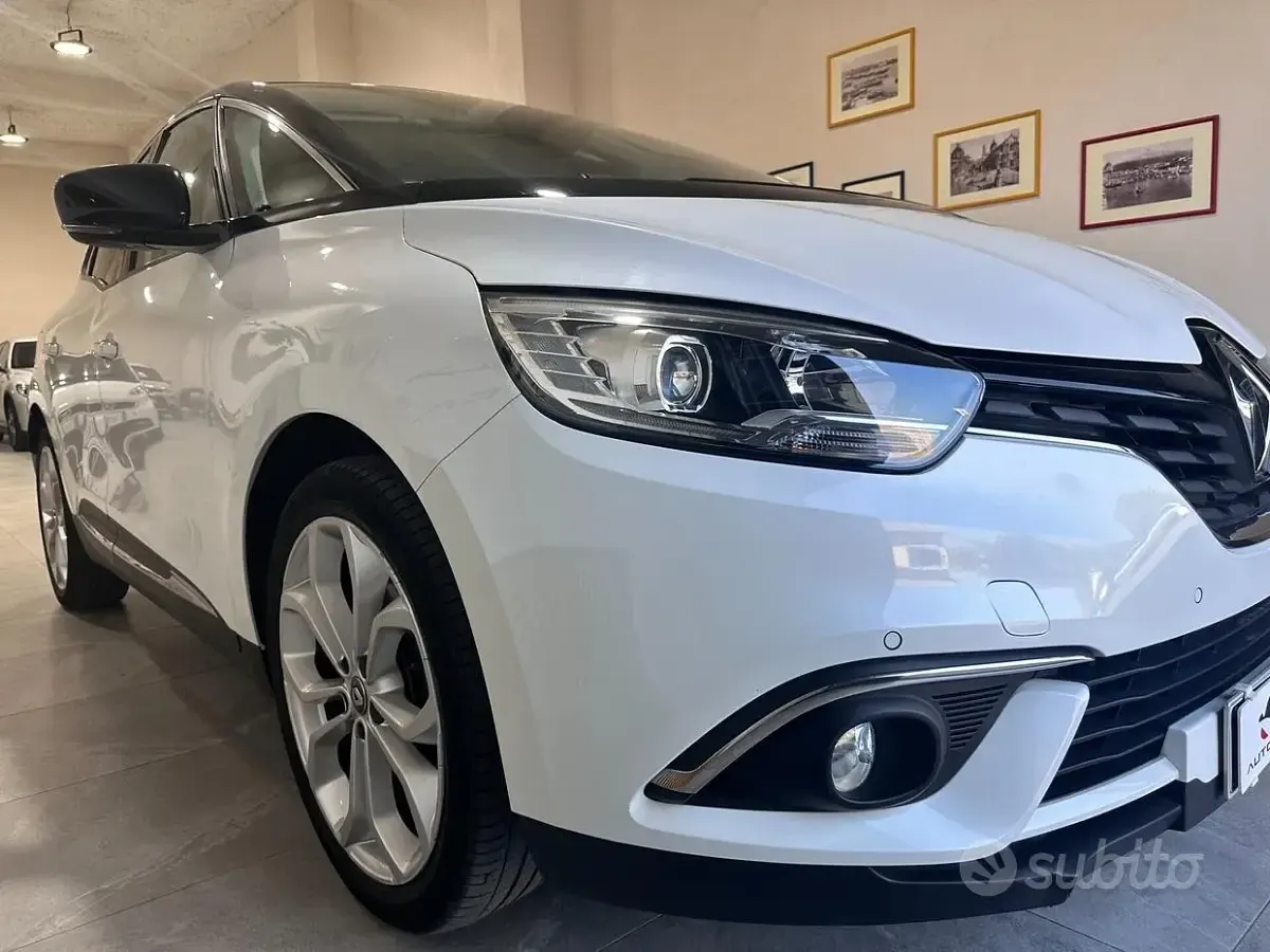 Usata Renault Scénic IV 110 CV (80 kW) 2018 Bianco Monovolume