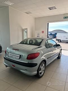 Usata Peugeot 206 CC 2001 Blu Cabrio