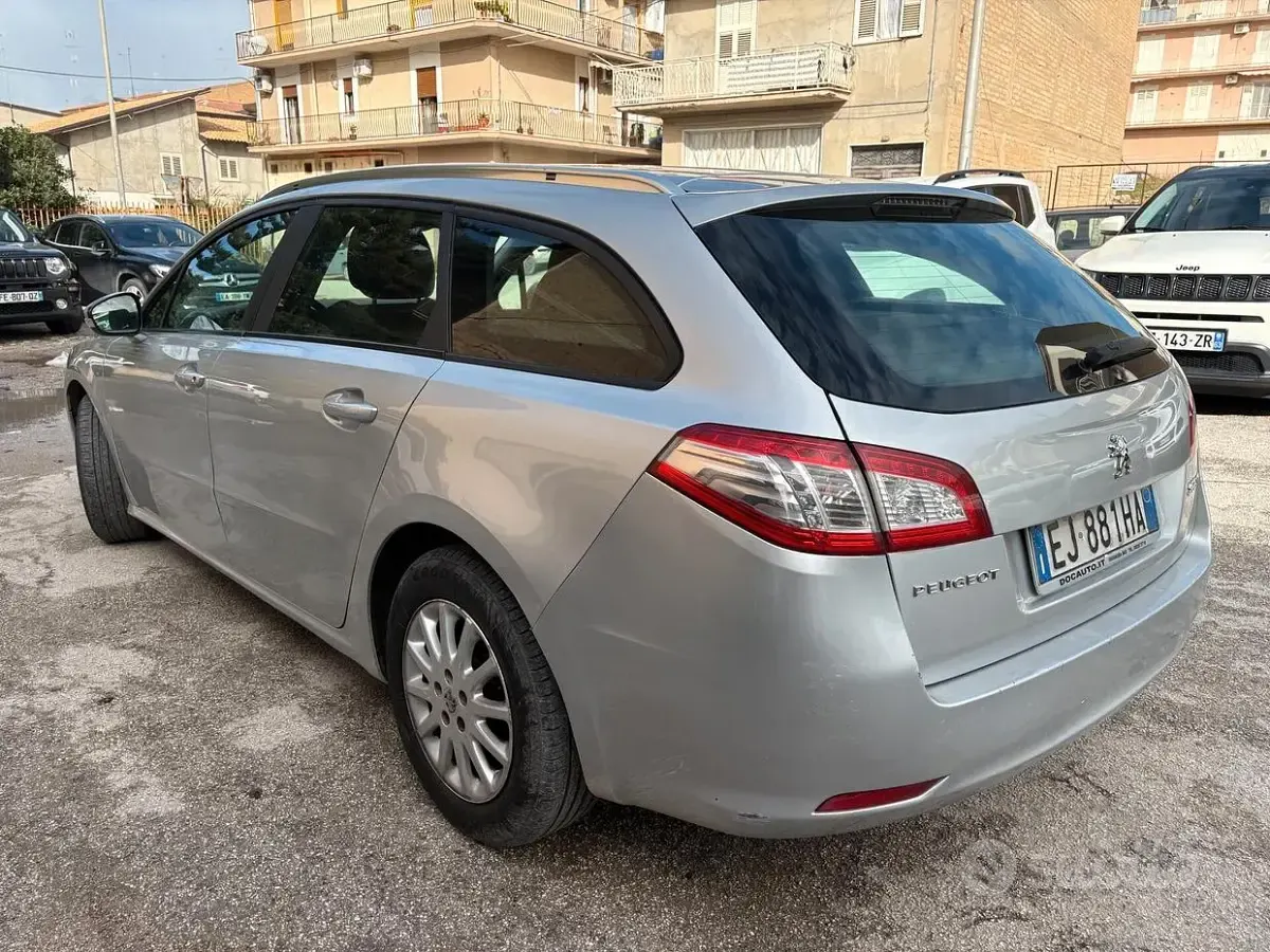 Usata Peugeot 508 Access 140 CV (102 kW) 2011 Grigio Station wagon