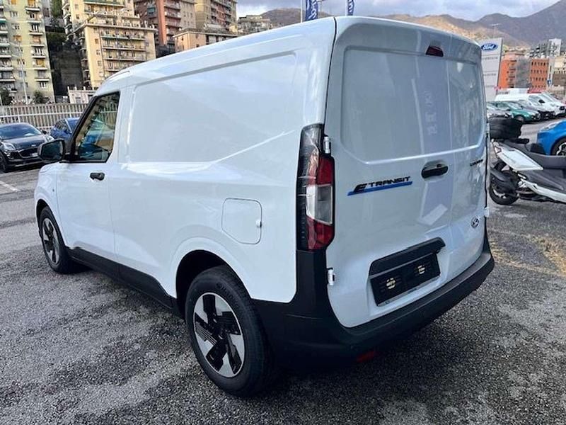 Nuova Ford E-Transit Trend 100 kW (136 CV) 2025 Bianco Furgone