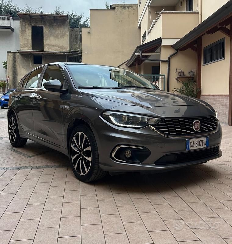 Usata Fiat Tipo S 95 CV (69 kW) 2020 Grigio Berlina