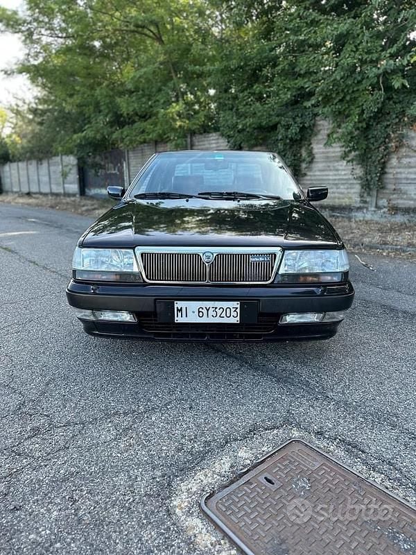 Nero Usata 1993 Lancia Thema Tre volumi | 19.000 € - Immagine 1/4
