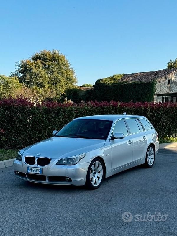 Usata BMW 525 177 CV (130 kW) 2005 Grigio Station wagon