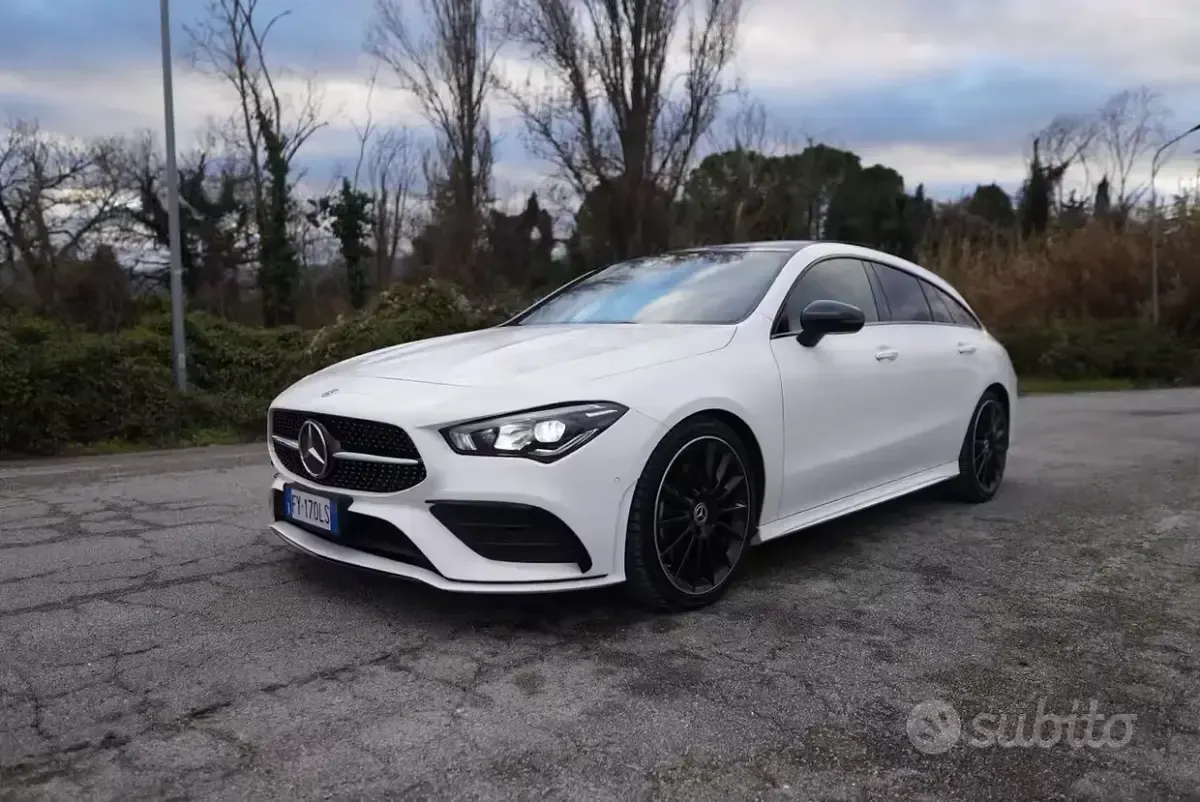 Usata Mercedes CLA200 AMG line 150 CV (110 kW) 2019 Station wagon