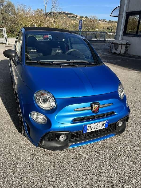 Usata Abarth 595C Competizione 179 CV (131 kW) 2021 Blu/azzurro Cabrio