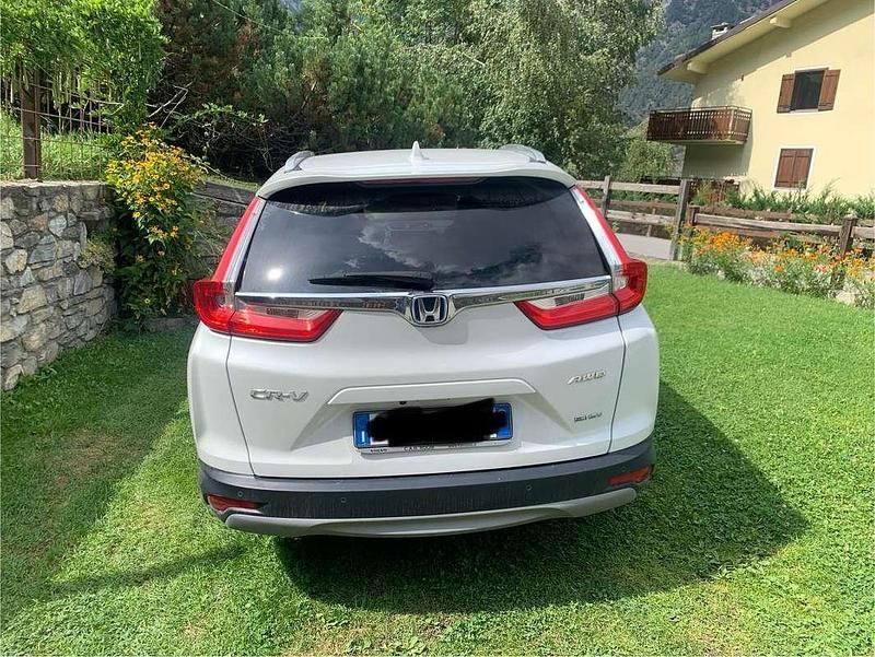 Usata Honda CR-V Executive 145 CV (106 kW) 2022 Bianco SUV