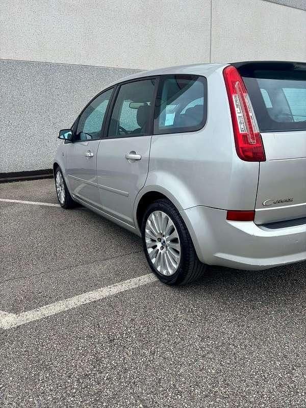 Usata Ford C-MAX Titanium 109 CV (80 kW) 2007 Monovolume