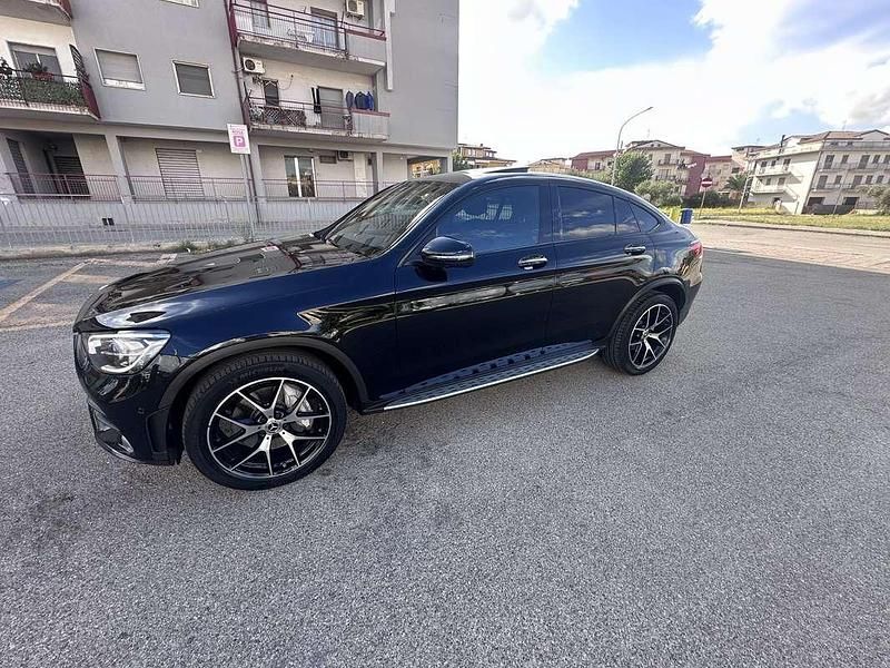 Usata Mercedes GLC300 Premium Plus 245 CV (180 kW) 2022 SUV
