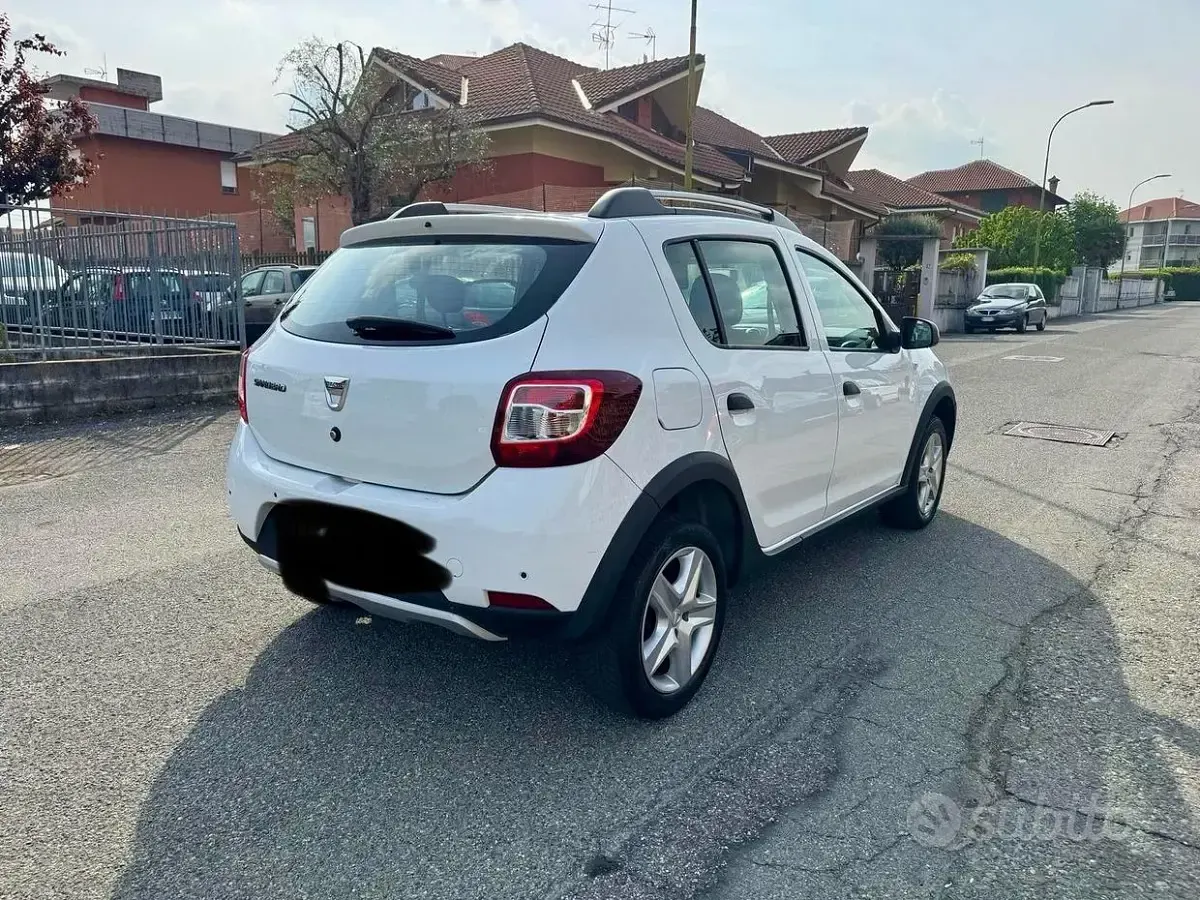 Usata Dacia Sandero 90 CV (66 kW) 2017