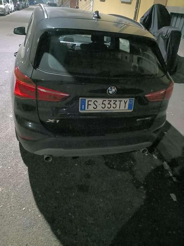 Usata BMW X1 150 CV (110 kW) 2018 Nero SUV