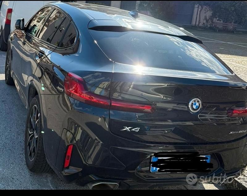 Usata BMW X4 190 CV (139 kW) 2022 Nero SUV