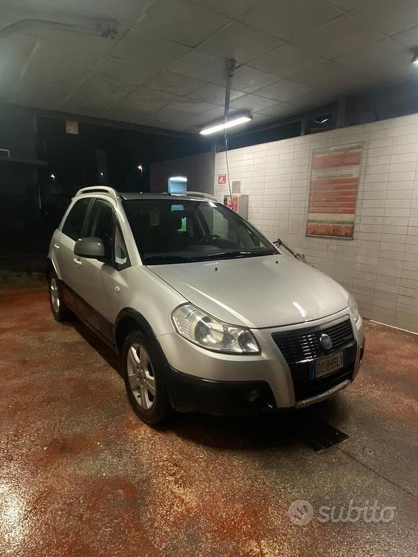 Occasion Fiat Sedici 120 ch (88 kW) 2006 Gris SUV