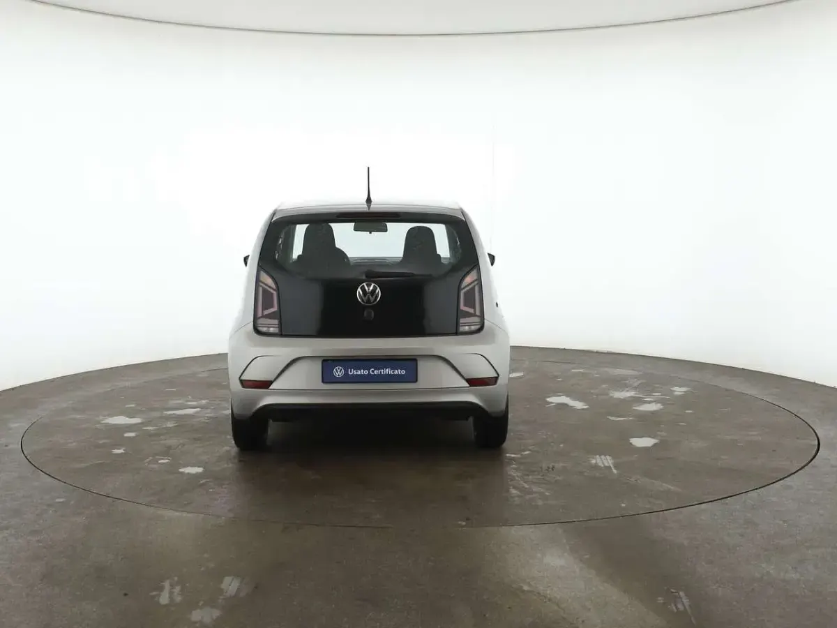 Usata VW up! Move 65 CV (47 kW) 2021 Tungsten Utilitaria