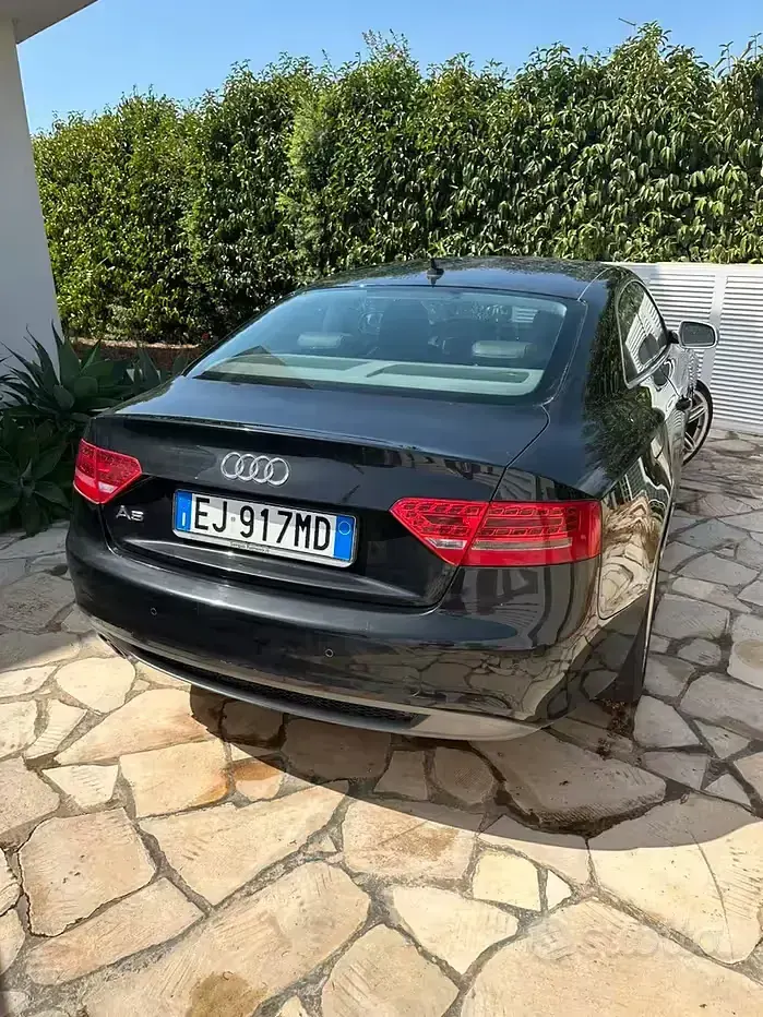 Usata Audi A5 S-Line 170 CV (125 kW) 2011 Nero Coupé