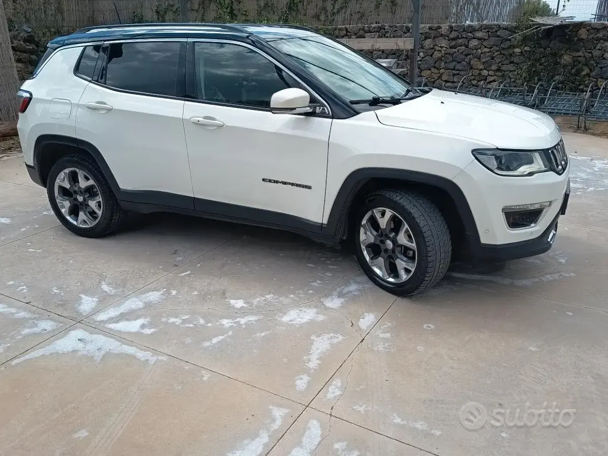 Usata Jeep Compass 140 CV (102 kW) 2018 Bianco SUV