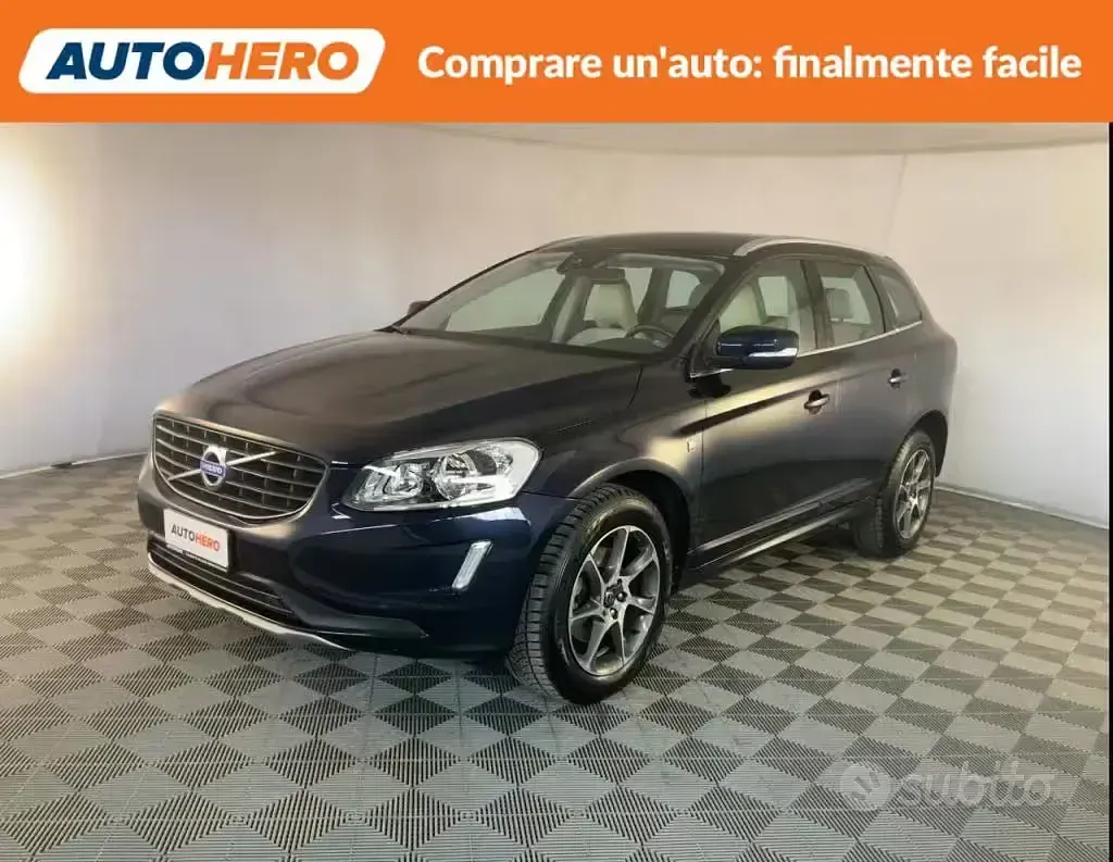 Usata Volvo XC60 Business Edition 190 CV (139 kW) 2017 Bluazzurro SUV