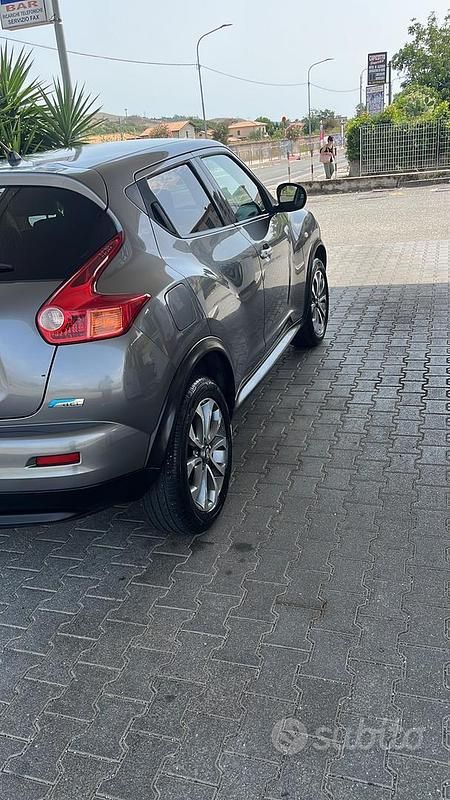 Usata Nissan Juke 110 CV (80 kW) 2013 Grigio SUV