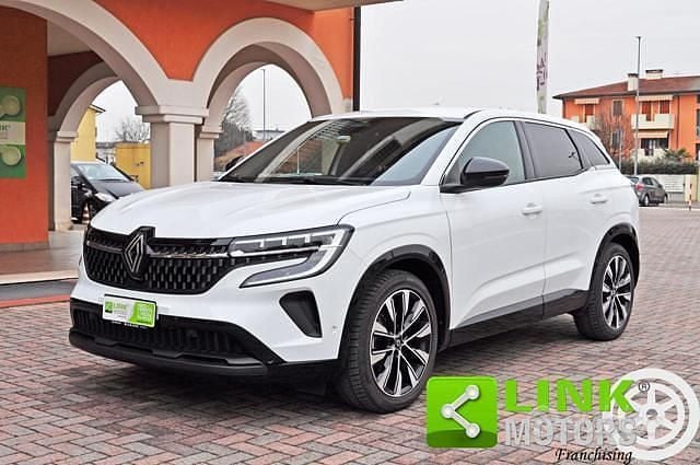 Usata Renault Austral Techno 200 CV (147 kW) 2023 Bianco SUV