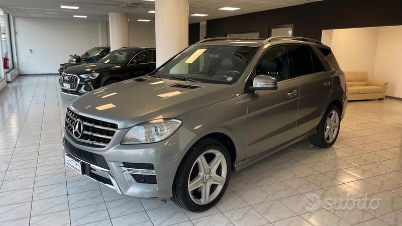 Usata Mercedes ML250 Premium 204 CV (150 kW) 2012 Grigio SUV