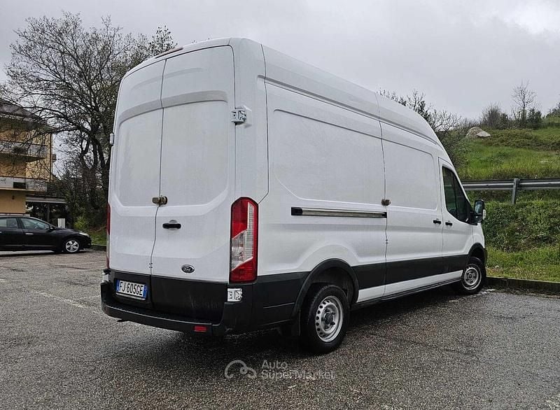 Usata Ford Transit 105 CV (77 kW) 2017 Bianco Berlina