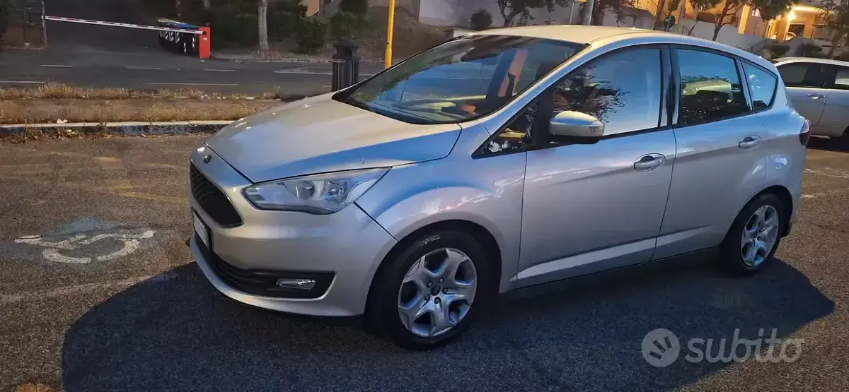 Usata Ford C-MAX Business Edition 120 CV (88 kW) 2016 Grigio Monovolume