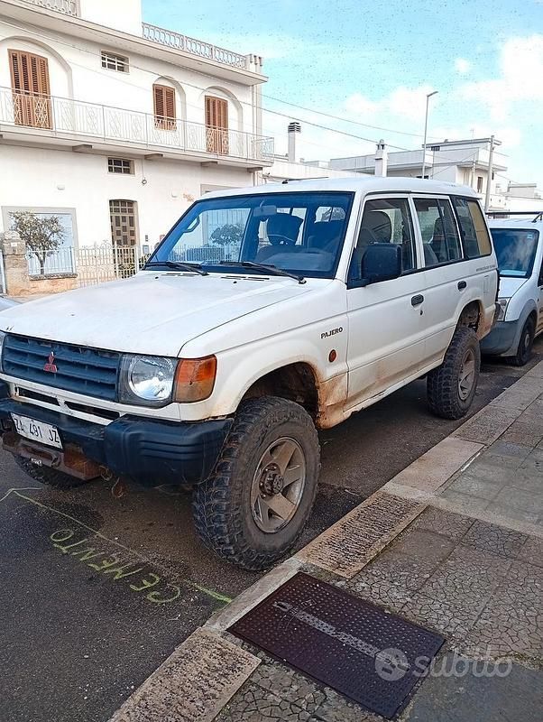 Usata Mitsubishi Pajero 1996 Bianco SUV