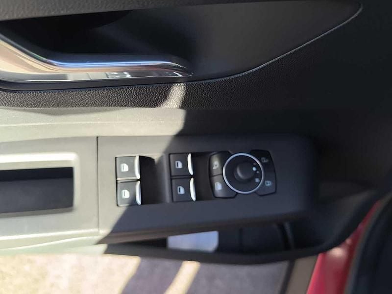 Usata Ford Tourneo Active 2024 Rosso Furgone