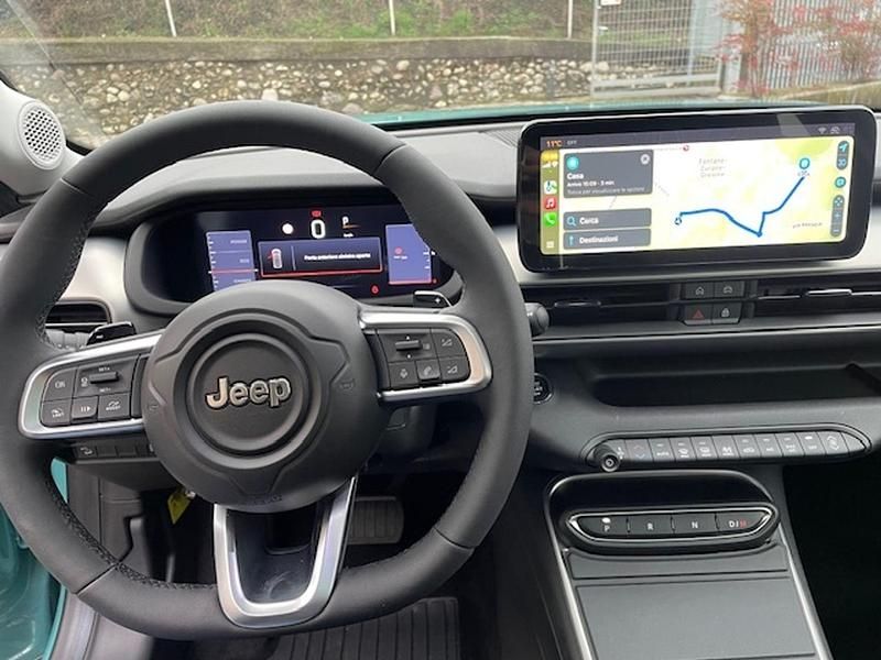 Usata Jeep Avenger Summit 101 CV (74 kW) 2025 Verde SUV