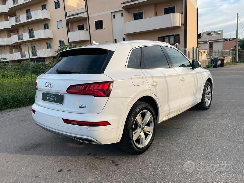 Usata Audi Q5 Advanced 190 CV (139 kW) 2018 Bianco SUV