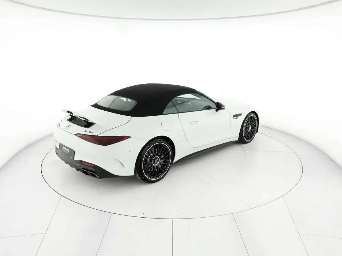 Usata Mercedes SL63 AMG Premium Plus 585 CV (430 kW) 2024 Bianco diamante Cabrio