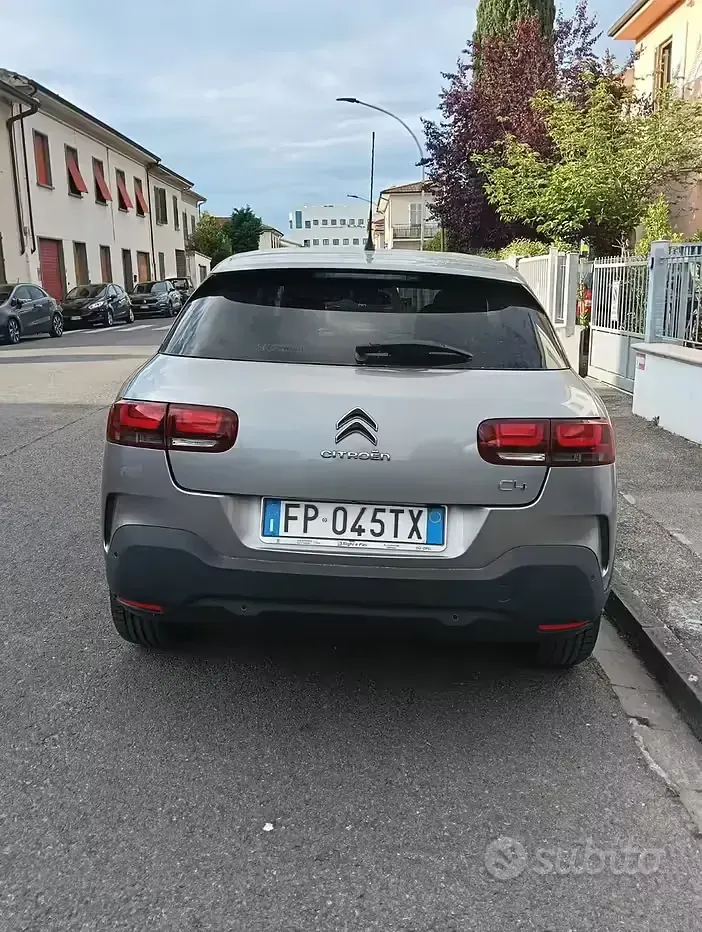 Usata Citroën C4 102 CV (75 kW) 2018 Berlina